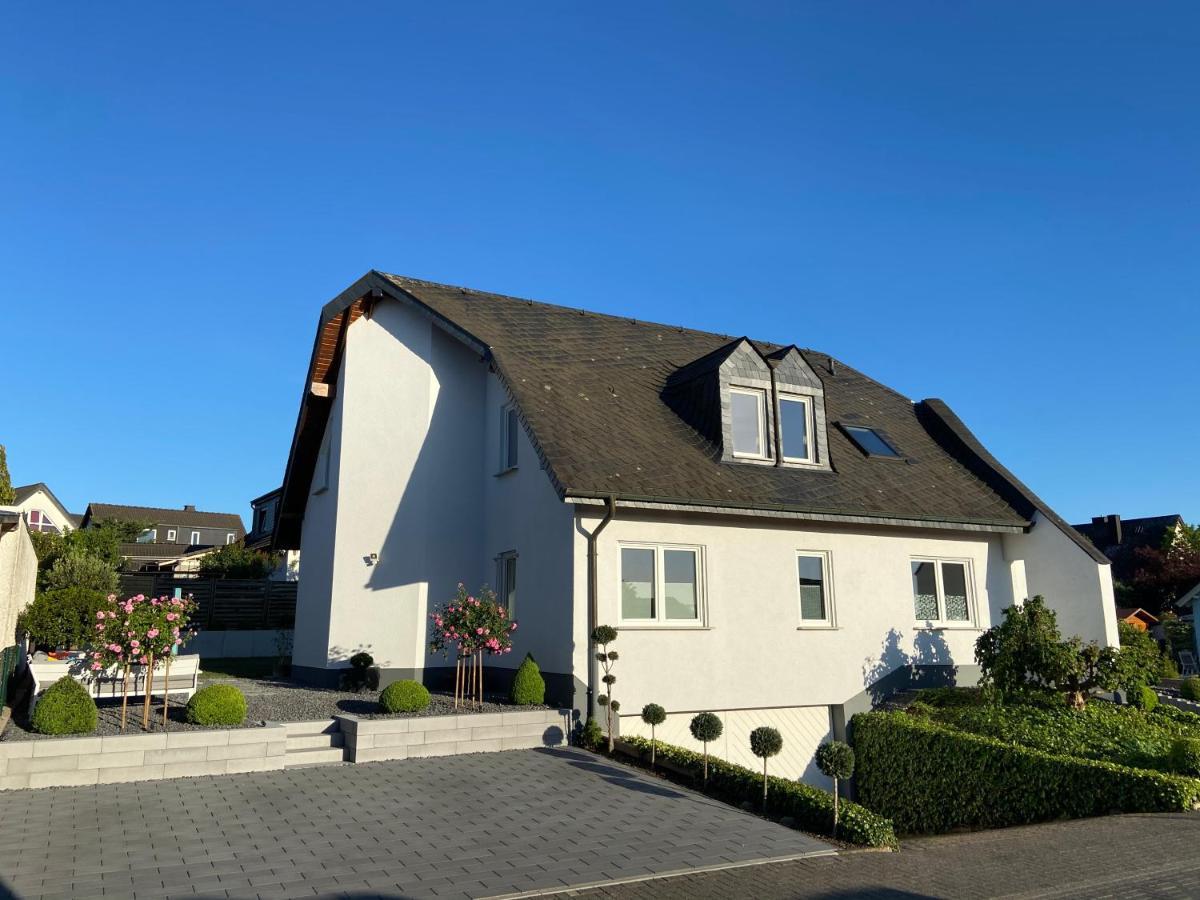 Ferienwohnung Auf Der Moselhoehe - Naehe Koblenz Und Cochem Dieblich Bagian luar foto